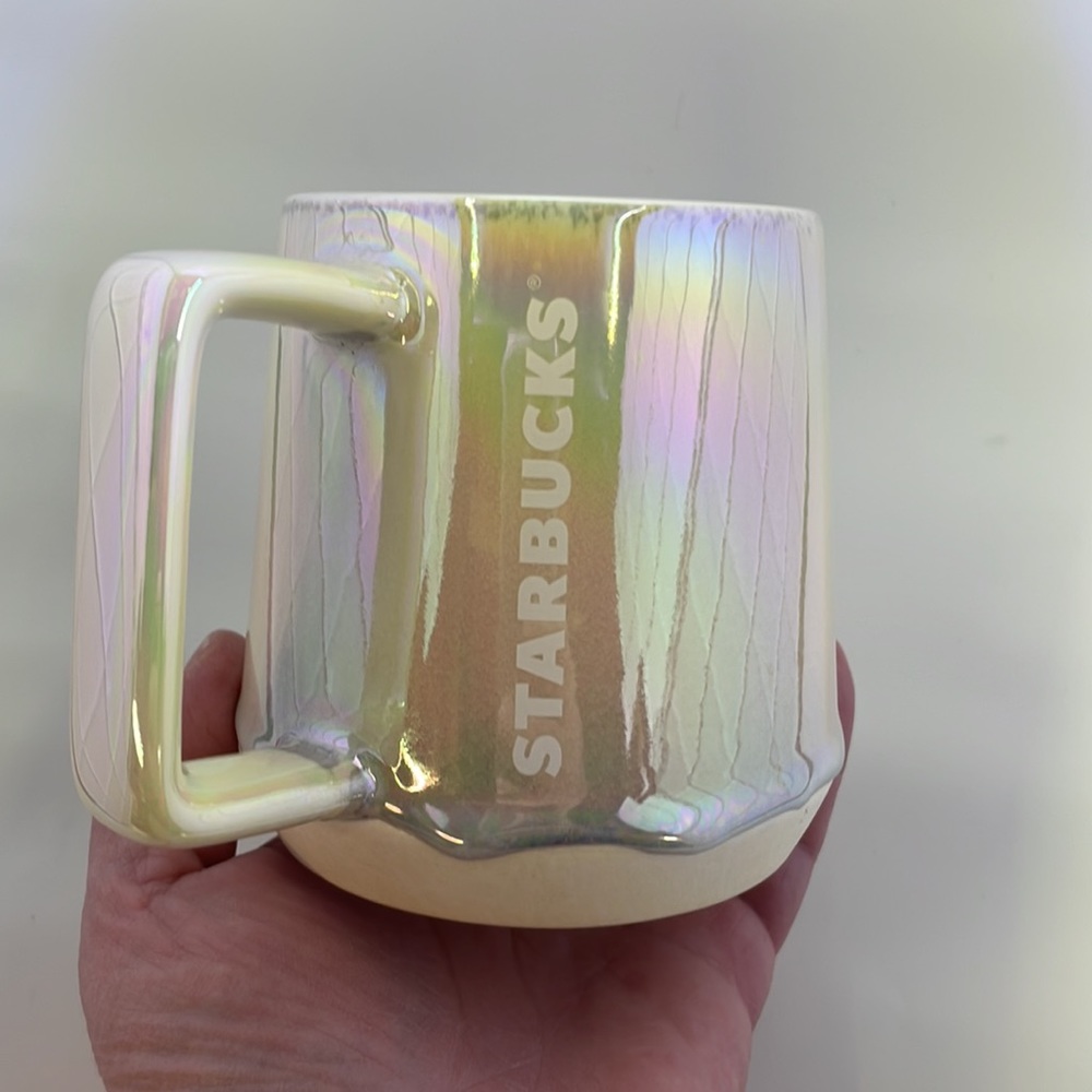 Pre-owned Starbucks Iridescent mug